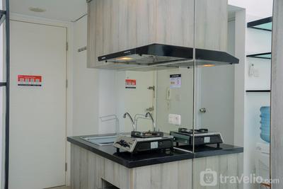 Apartemen Springlake Summarecon Bekasi - Best and Stylish Studio Unit Springlake Summarecon Apartment By Travelio