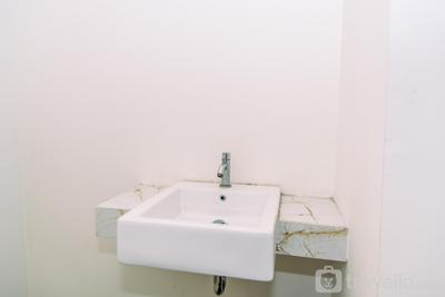 Apartemen Paradise Mansion - 2BR Unfurnished with AC at Paradise Mansion Apartment By Travelio