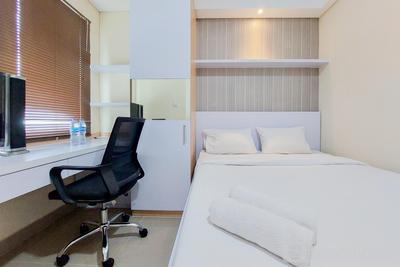 Best Homey Studio Apartment at B Residence By Travelio