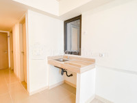 Apartemen Meikarta - Spacious Unfurnished 3BR at Meikarta Apartment with AC By Travelio