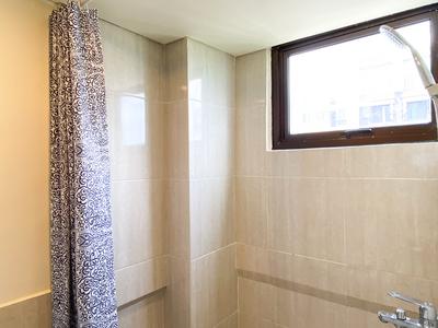 Apartemen Meikarta - Comfort Stay 2BR at Meikarta Apartment By Travelio