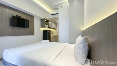 Restful and Tidy Studio at 28th Floor Tokyo Riverside PIK 2 Apartment By Travelio
