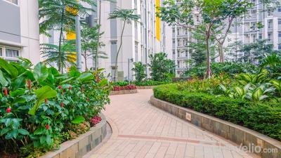 Apartemen Springlake Summarecon Bekasi - Cozy Living Studio at Springlake Summarecon Bekasi Apartment By Travelio