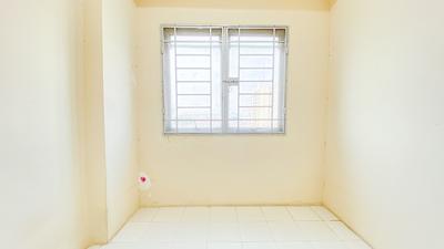 Apartemen City Park - Unfurnished 2BR with One AC in Living Room at City Park Apartment By Travelio