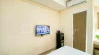 Apartemen B Residence - Simple and Spacious Studio Apartment at B Residence By Travelio