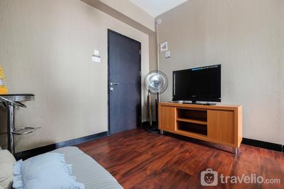 Apartemen Casablanca East Residence - Pool View 1BR Apartment at Casablanca East Residences By Travelio