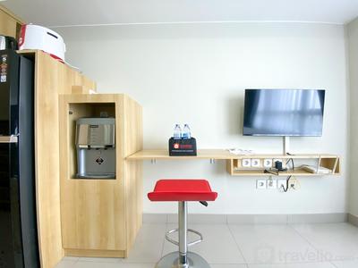 Apartemen Springlake Summarecon Bekasi - Fancy and Simply Studio Room at Springlake Summarecon Bekasi Apartment By Travelio