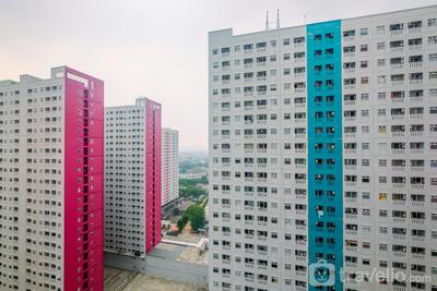 Apartemen Green Pramuka City - Cozy Studio with Direct Access to Mall Green Pramuka City Apartment By Travelio