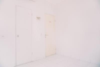 Apartemen Aeropolis Residence - Minimalis 2BR Unfurnished with AC Apartment at Aeropolis Residence By Travelio