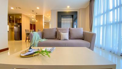 Apartemen The Kencana Residence - Spacious and Homey 2BR Apartment with Private Lift at The Kencana Residence By Travelio