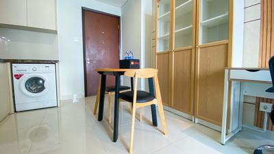 Apartemen Puri Mansion - Best Simply Monochrome 1BR at Puri Mansion Apartment By Travelio