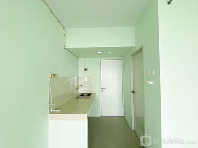 Apartemen Grand Sentraland Karawang - Unfurnished Studio Room with AC at Grand Sentraland Karawang Apartment By Travelio