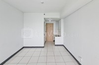 Apartemen Ayodhya Residence Tangerang - Cozy Unfurnished Studio at Apartment Ayodhya Residence Tangerang with AC By Travelio