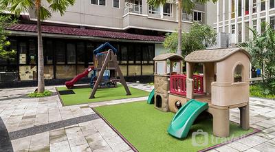 Apartemen Sudirman Park - Comfy 2BR Apartment at Sudirman Park By Travelio