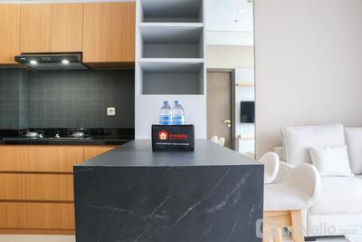 Apartemen Ciputra International - Wonderful and Homey 1BR Ciputra International Apartment By Travelio