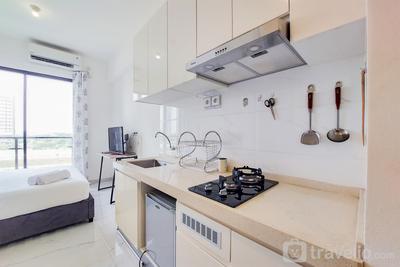 Apartemen Sky House BSD - Fully Furnished with Cozy Studio Sky House BSD Apartment By Travelio