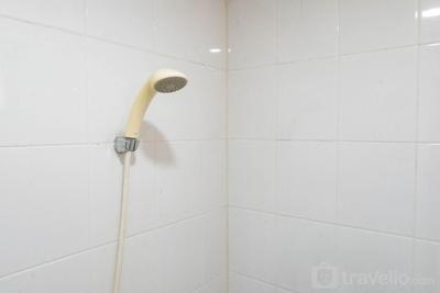 Apartemen Gunawangsa Manyar - Cozy Living 2BR Apartment at Gunawangsa Manyar By Travelio