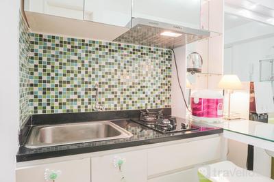 Apartemen Bassura City - Elegant 2BR at Bassura City Apartment By Travelio