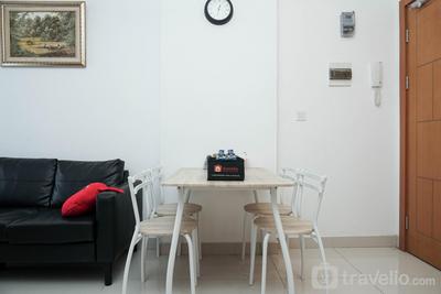 Apartemen The Nest Puri - Minimalist and Cozy 2BR Apartment at The Nest near Puri By Travelio