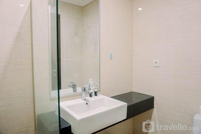 Apartemen Gallery West Residence - Comfy 1BR with Storage Room at Gallery West Residence Apartment By Travelio