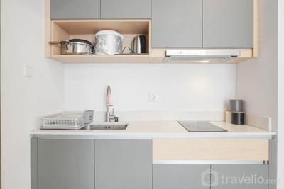 Apartemen Taman Anggrek Residence - Minimalist High Floor 1BR Apartment at Taman Anggrek Residence By Travelio