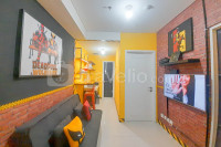 1BR Apartment Parahyangan Residence near ITB By Travelio