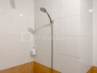 Apartemen Green Pramuka City - Compact 2BR Apartment Direct Access to Mall at Green Pramuka City By Travelio