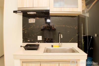 Apartemen Meikarta District 1 - Luxury and Comfy 2BR at Meikarta Apartment By Travelio