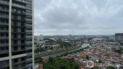 Apartemen Daan Mogot City - Cozy and Homey 2BR with Study Room at Daan Mogot City Apartment By Travelio