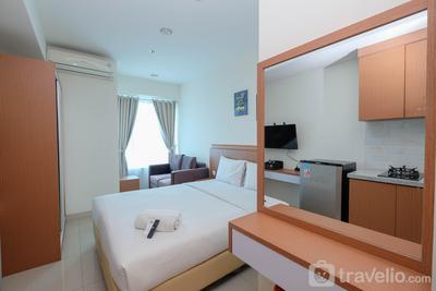 Apartemen Grand Kamala Lagoon - Comfort Living Studio at Grand Kamala Lagoon Apartment By Travelio