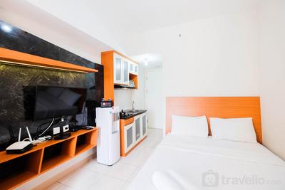 Apartemen Springlake Summarecon Bekasi - Simply Good Studio Room Apartment at Springlake Summarecon By Travelio