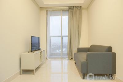 Fancy and Comfort 1BR at Gold Coast Apartment By Travelio