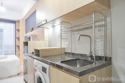 Apartemen Puri Mansion - Elegant and Stylisth Studio at Puri Mansion Apartment By Travelio