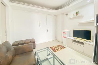 Modern Look and Comfortable 2BR at Bassura City Apartment By Travelio