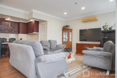 Apartemen Pantai Mutiara - Big and Homey 3BR at Pantai Mutiara Apartment By Travelio