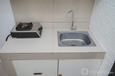 Apartemen Baileys - Comfort and Cozy Stay Studio Room at Baileys Apartment By Travelio