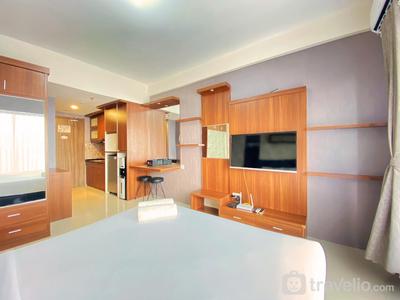 Comfy Studio Room at Galeri Ciumbuleuit 3 Apartment By Travelio