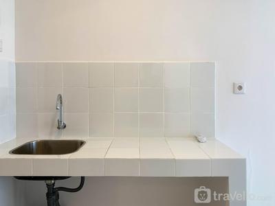 Apartemen Tokyo Riverside PIK 2 - Lavish Studio Unfurnished with AC at Tokyo Riverside PIK 2 Apartment By Travelio