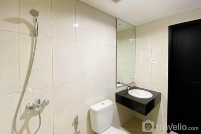Apartemen Aspen Residence - Unfurnished 2BR with AC Apartment at 8th Floor Aspen Residence By Travelio