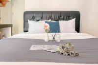 Comfy Studio Apartment near Shopping Center at Springlake Summarecon Bekasi By Travelio