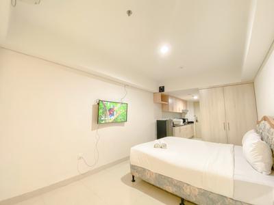 Apartemen The Pinnacle - Good and Homey Studio at The Pinnacle Apartment By Travelio