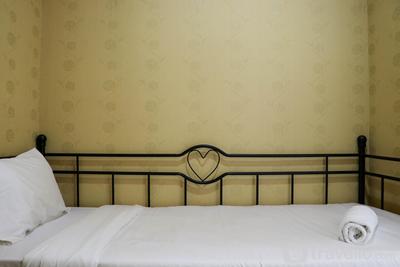 Apartemen Green Pramuka City - Nice and Colorfull 2BR at Green Pramuka City Apartment By Travelio