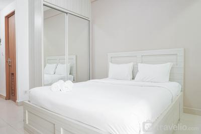 Apartemen The Nest Puri - Homey and Comfy Studio at The Nest Puri Apartment By Travelio