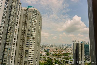 Apartemen Taman Anggrek Residence - Modern 1BR at High Floor Apartment at Taman Anggrek Residence By Travelio