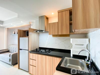 Apartemen Mustika Golf Residence - Minimalist and Cozy 1BR Apartment at Mustika Golf Residence By Travelio