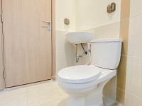 Apartemen Meikarta District 1 - Neat Unfurnished 2BR with AC in the Living Room at Meikarta Apartment By Travelio