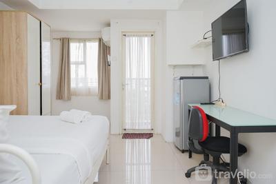 Apartemen Baileys - Comfort and Cozy Stay Studio Room at Baileys Apartment By Travelio