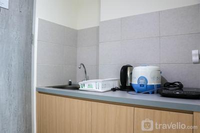 Apartemen Osaka Riverview PIK 2 - Minimalist 2BR Osaka Riverview PIK 2 Apartment (No Living Room) By Travelio