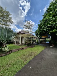 Natural Adventure Villa @ Kebun Akung Villa Bogor
