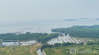 Apartemen Tokyo Riverside PIK 2 - Great Choice and Homey Studio Apartment at Tokyo Riverside PIK 2 By Travelio